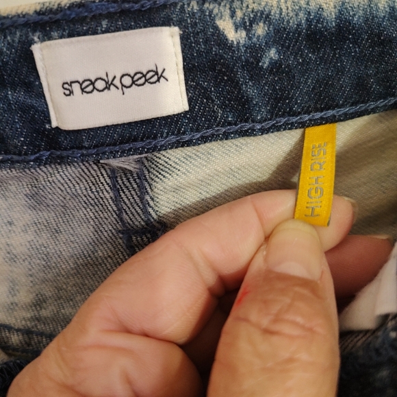 Sneak Peek Distressed High Rise Cut Off Denim Shorts - Picture 5 of 10